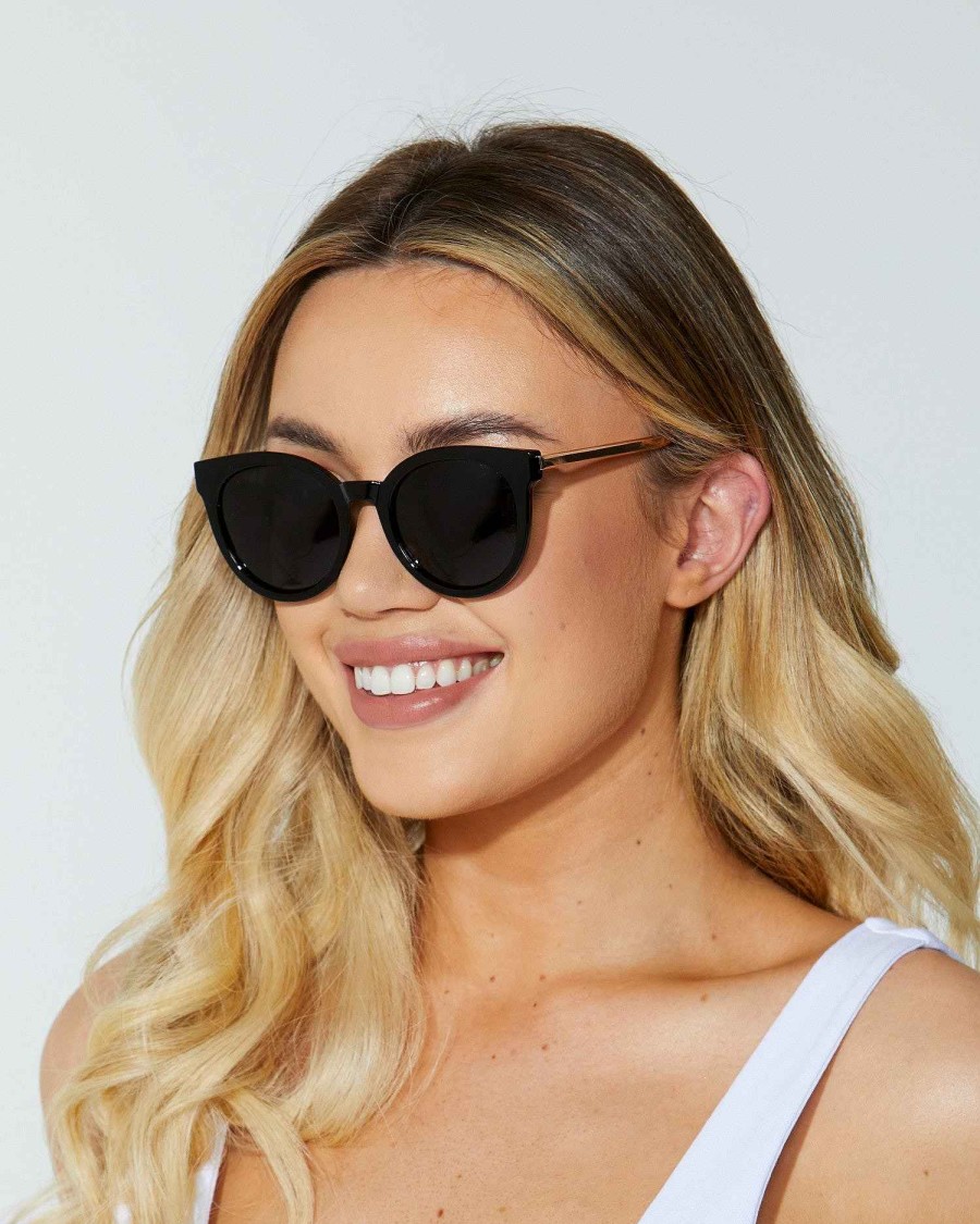 Accessories Sass Clothing | Holly Sunglasses Black